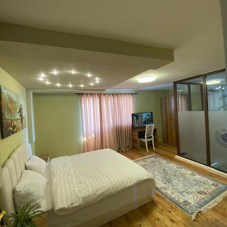 Villa Elear Корча Екстериор снимка