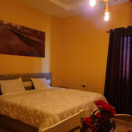 Villa Elear Корча Екстериор снимка