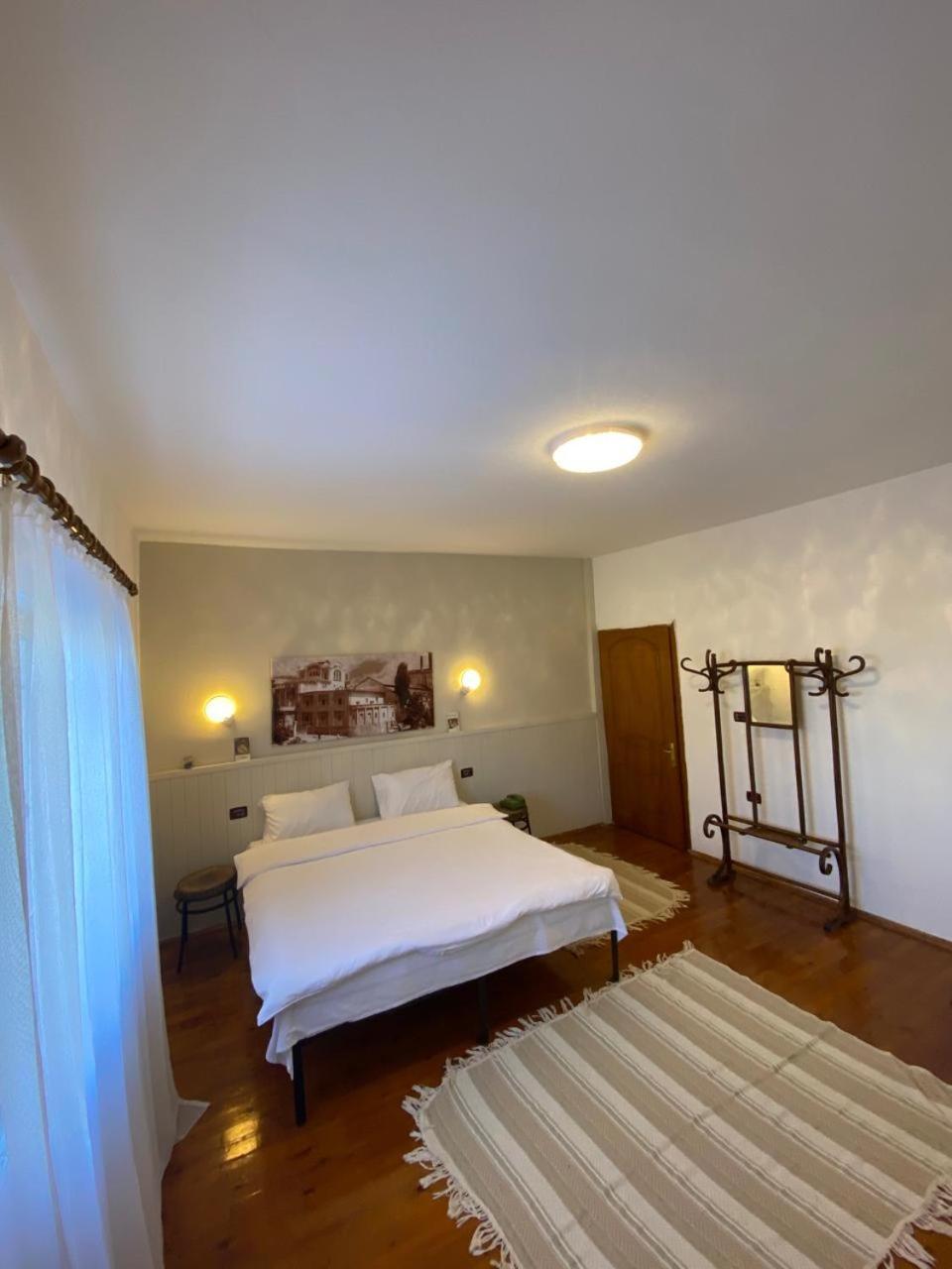 Villa Elear Корча Екстериор снимка