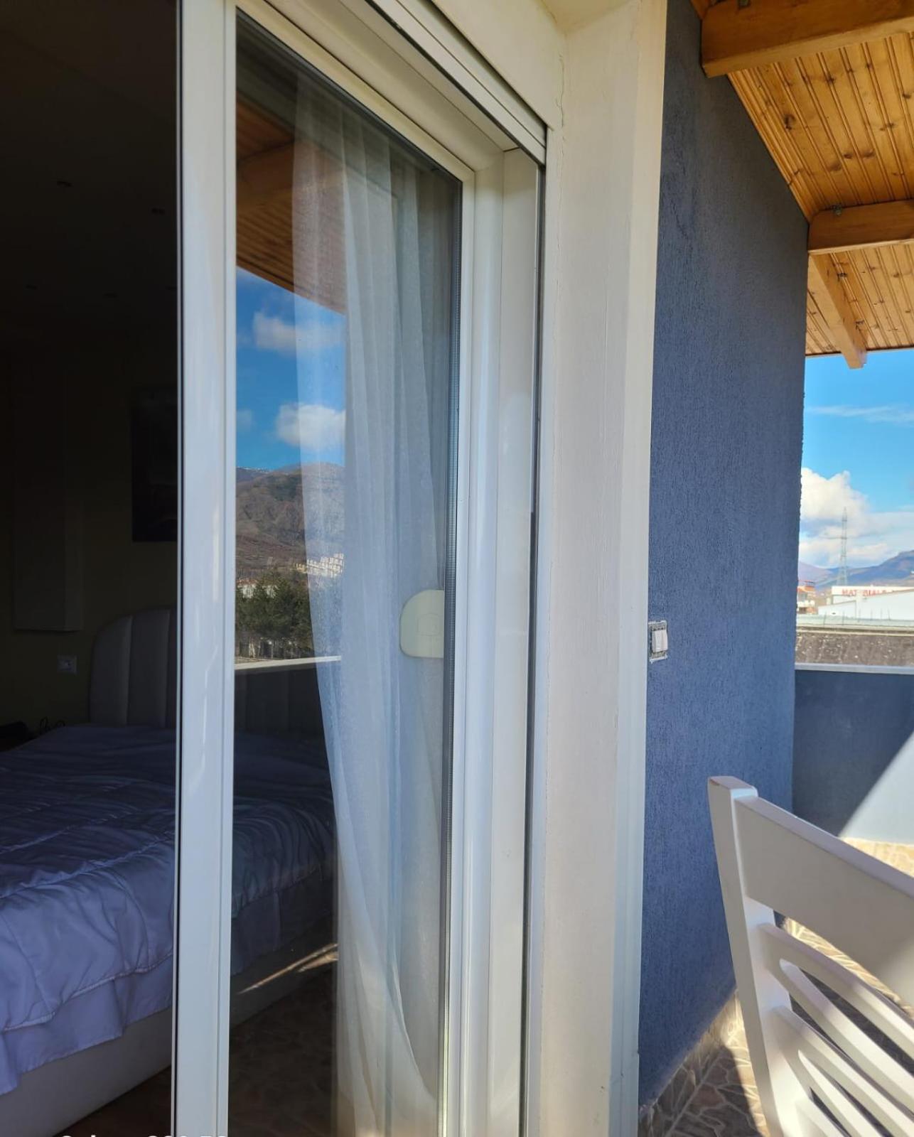Villa Elear Корча Екстериор снимка